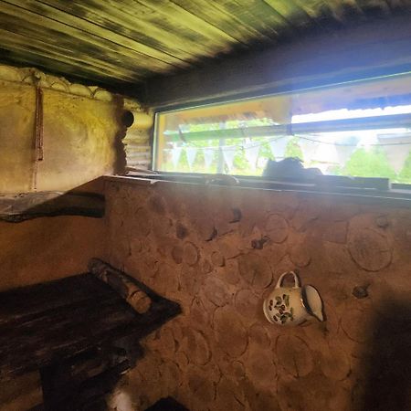 Baltas Raganinas Pirts Villa Sabile Buitenkant foto